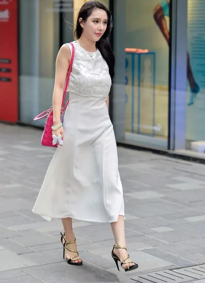 问鼎pg真人德州扑克游戏